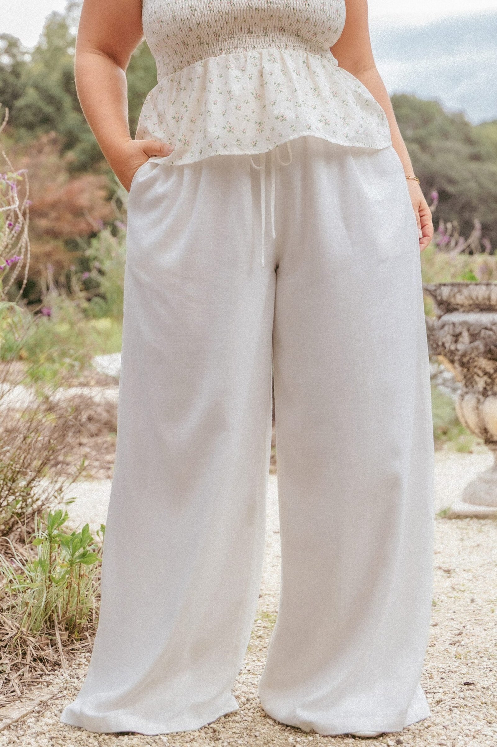 bottoms elowen wide leg pants white 1245990825.jpg bottoms elowen wide leg pants white 1245990825.jpg