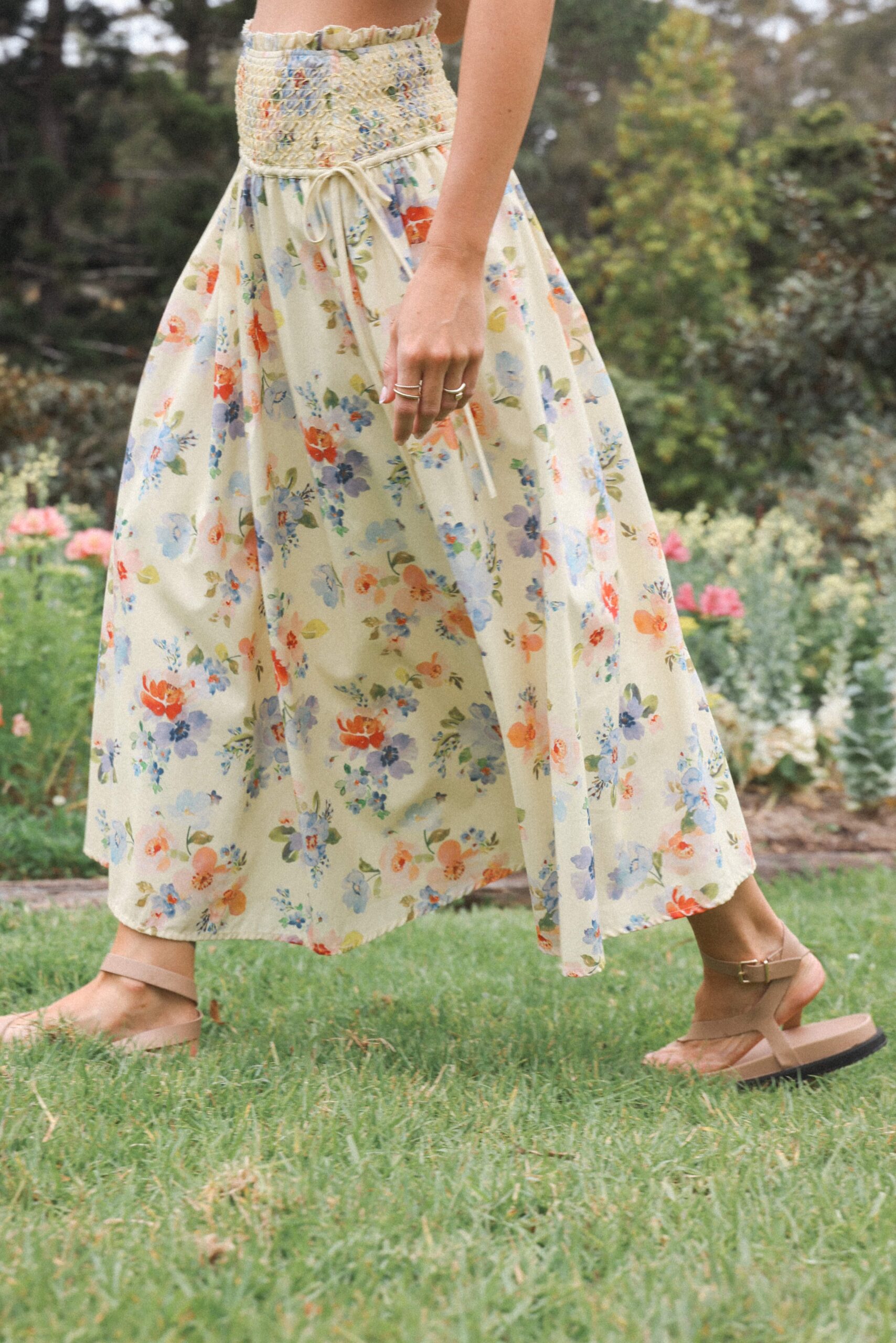 petal and pup usa bottoms saskia maxi skirt lemon floral 1196573675.jpg petal and pup usa bottoms saskia maxi skirt lemon floral 1196573675.jpg