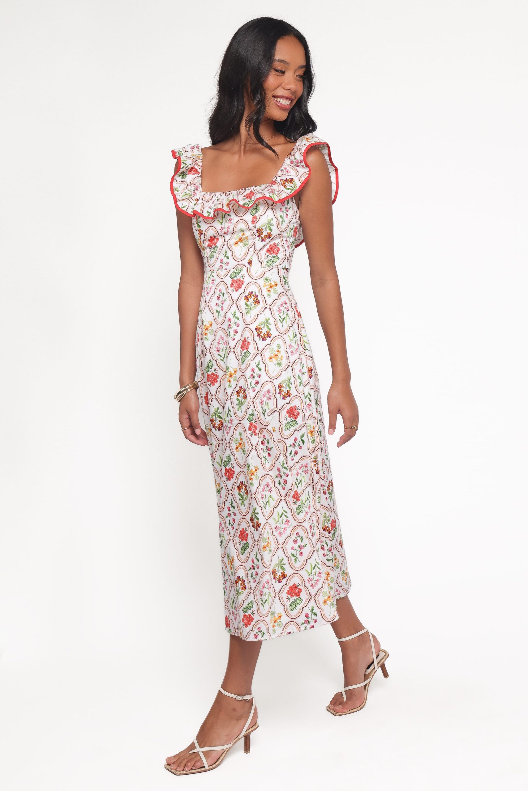 petal and pup usa dresses lucille maxi dress coral wildflower 1207854565.jpg petal and pup usa dresses lucille maxi dress coral wildflower 1207854565.jpg